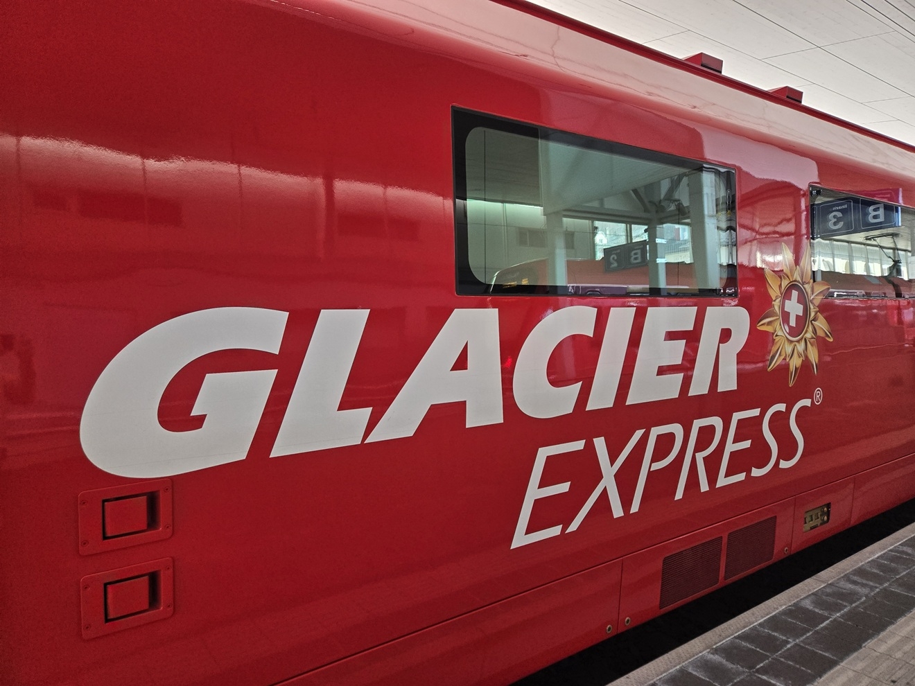 Fahrt mit dem Glacier Express
