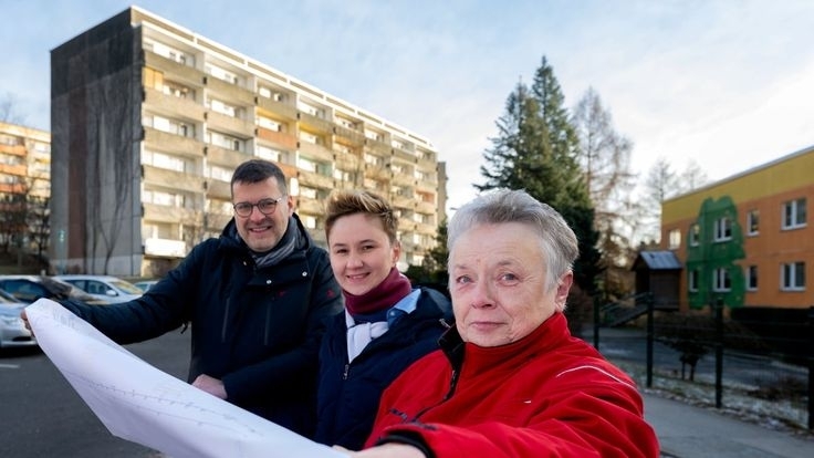 e9ff43444191280cb35fa694375be4c0