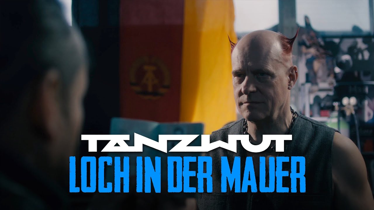 Tanzwut - Loch in der Mauer (Official Video)