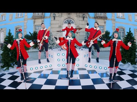 Broken Peach - Christmas Day (Xmas-Special)